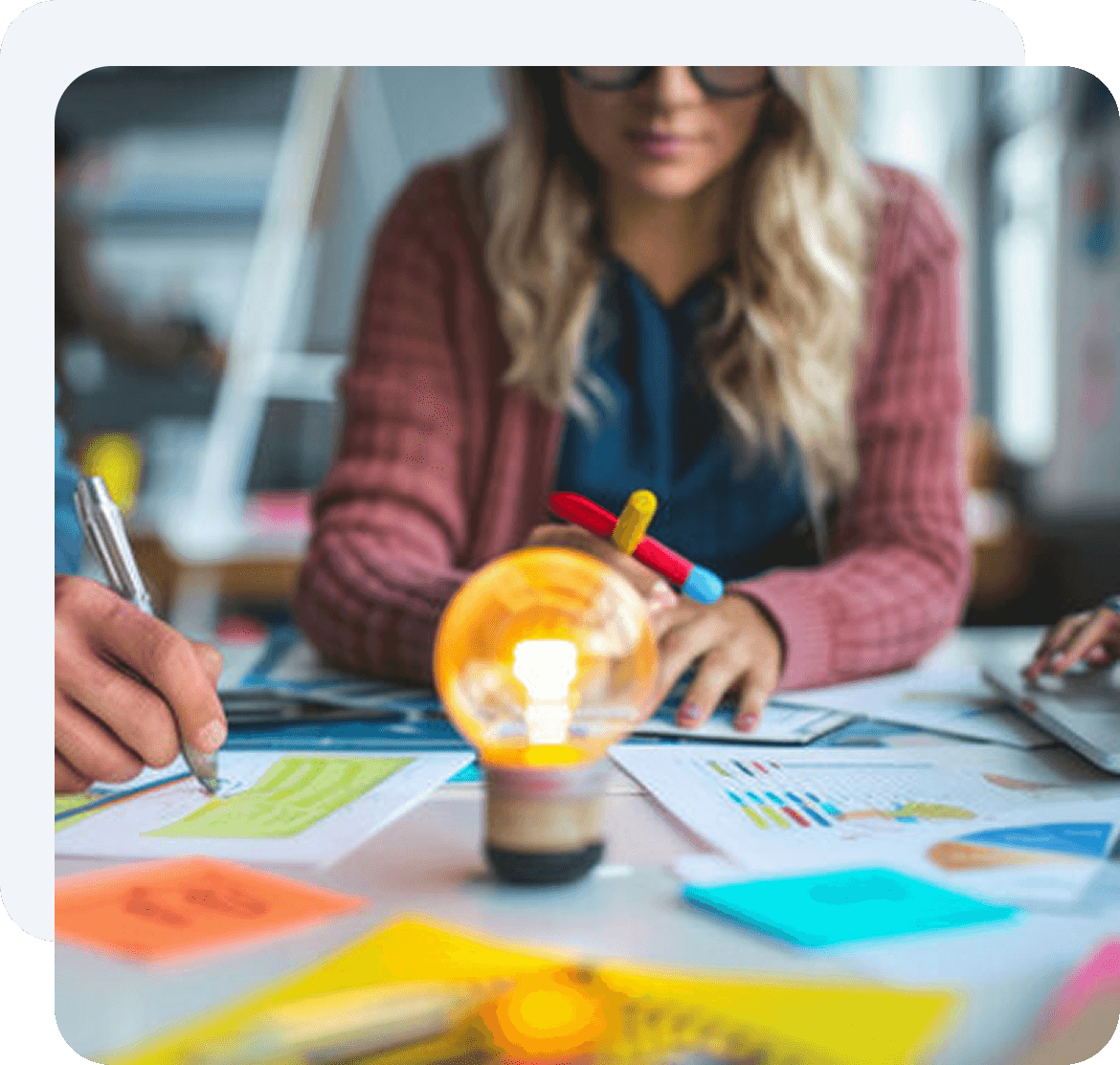 Brainstorming Workshops & Hackathons